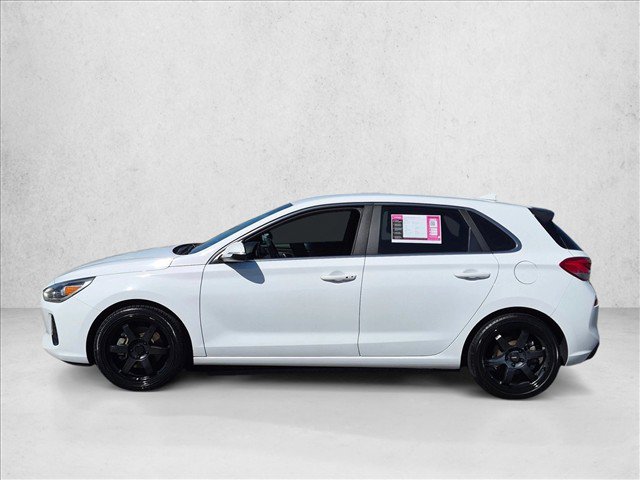 Used 2018 Hyundai Elantra GT Sport FWD image 9