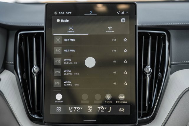 New 2026 Volvo XC60 B5 Ultra w/ Protection Package Premier image 22