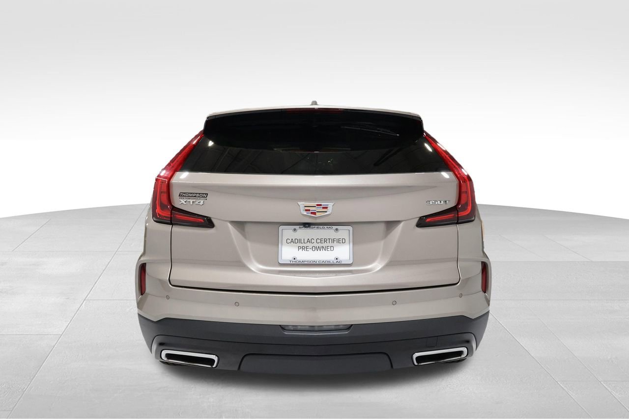 Certified 2024 Cadillac XT4 Premium Luxury image 3
