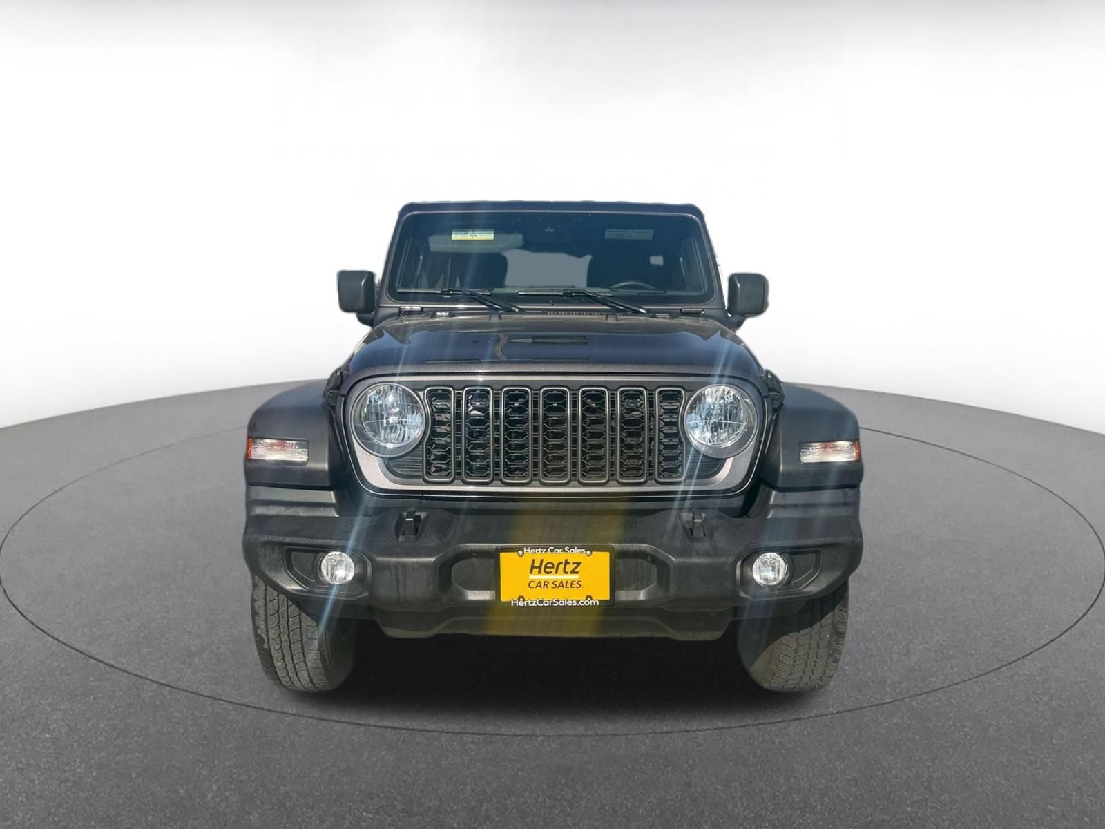 Used 2025 Jeep Wrangler Unlimited Sport AWD/4WD image 2