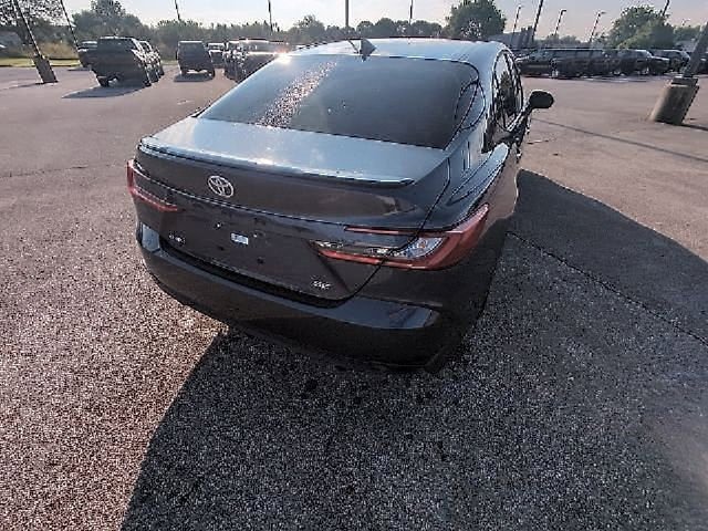 Certified 2026 Toyota Camry SE FWD image 5