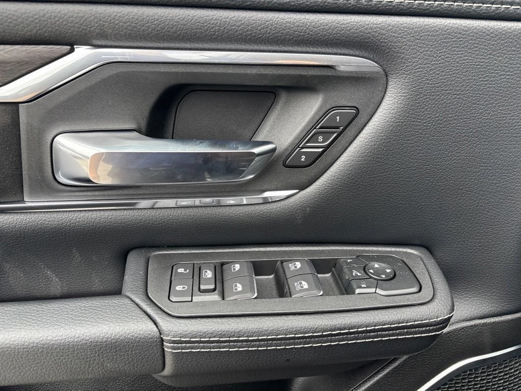 New 2027 RAM 1500 Laramie w/ Night Edition AWD/4WD image 11