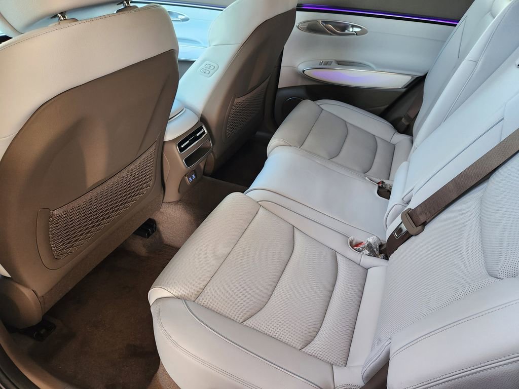 New 2026 Genesis GV70 2.5T Advanced AWD/4WD image 20