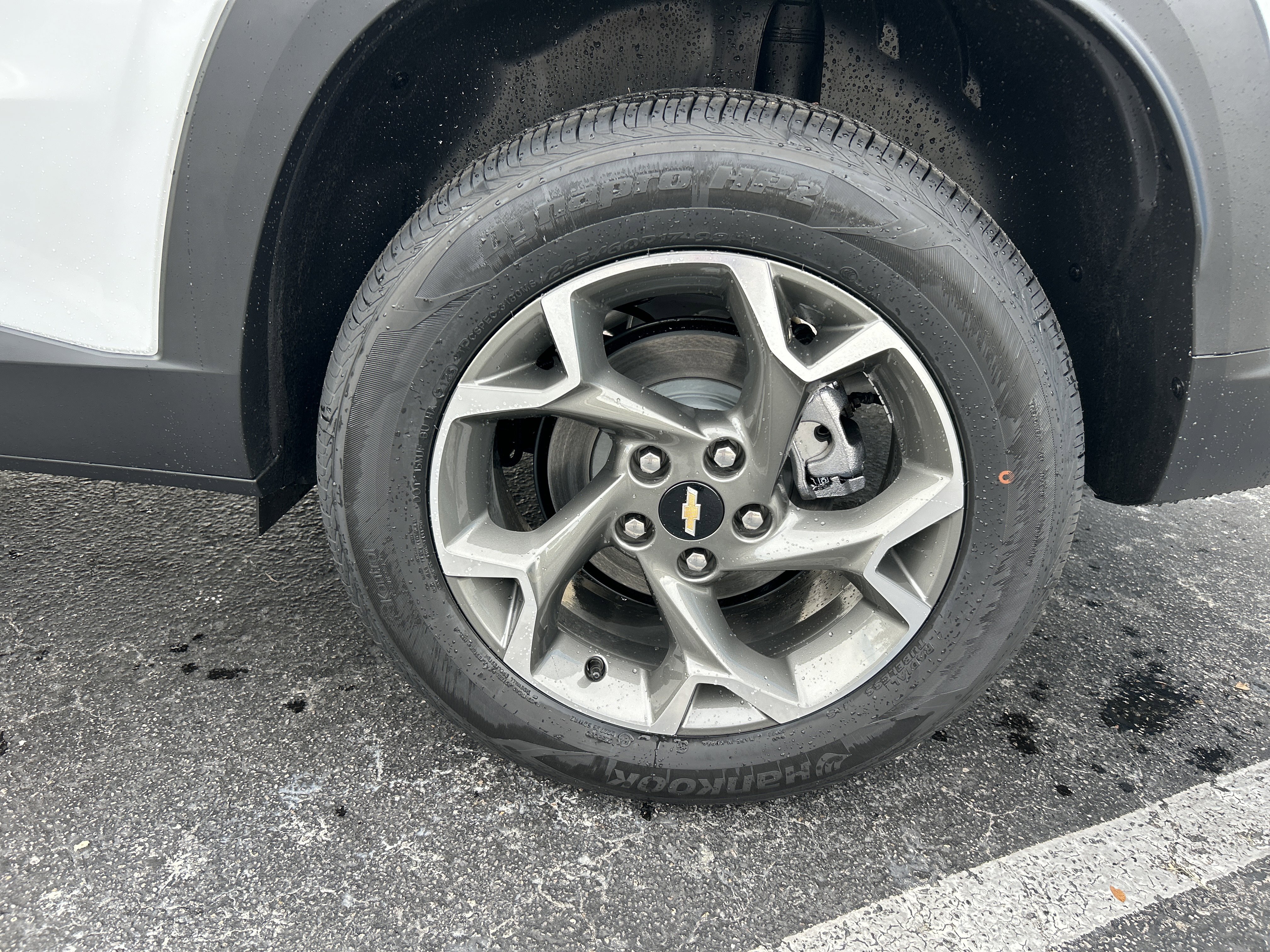 New 2025 Chevrolet Trax LT w/ Driver Confidence Package image 13