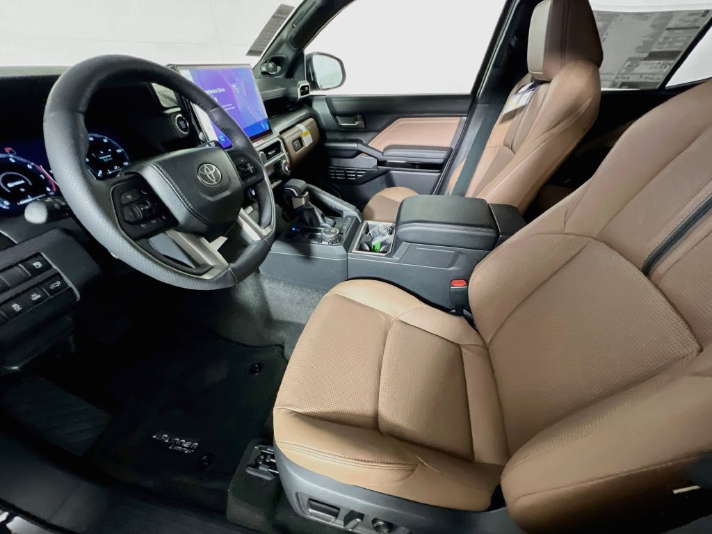 New 2026 Toyota 4Runner Limited AWD/4WD image 12