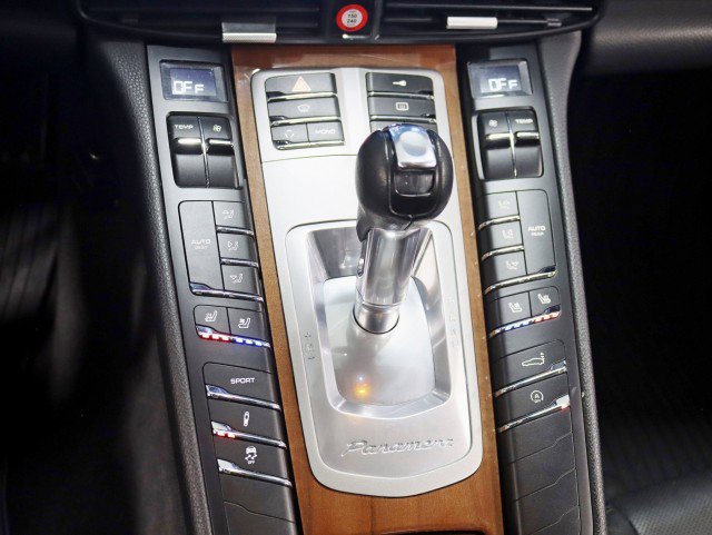 Used 2011 Porsche Panamera S image 22