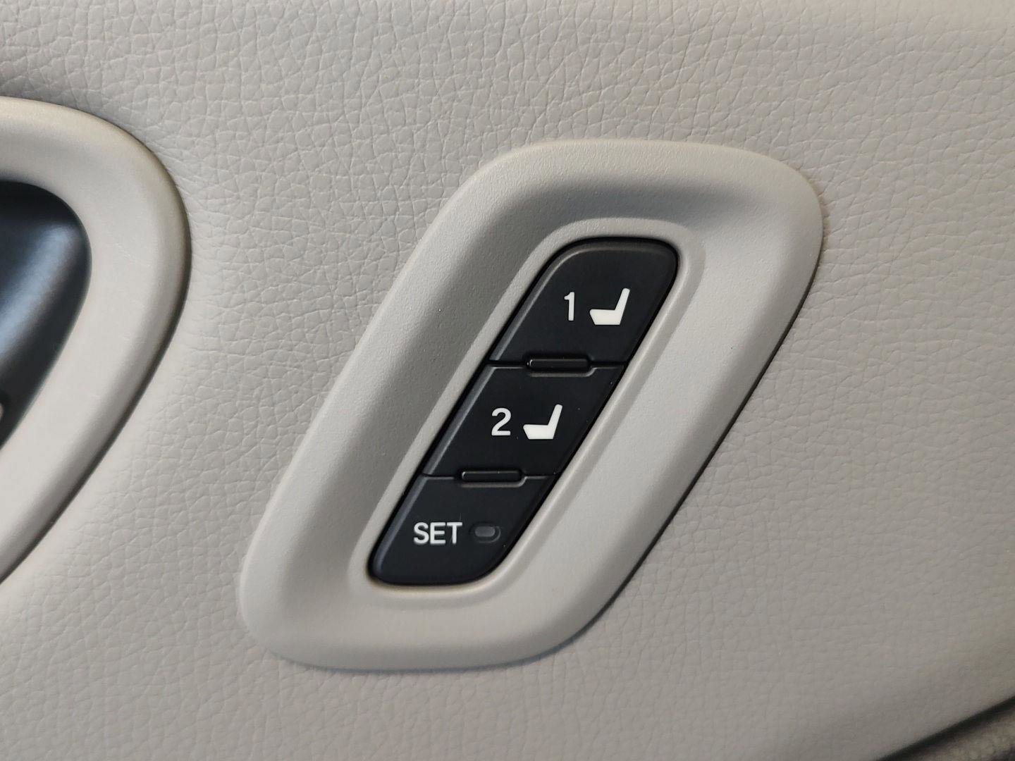 Used 2024 Honda Pilot EX-L image 20