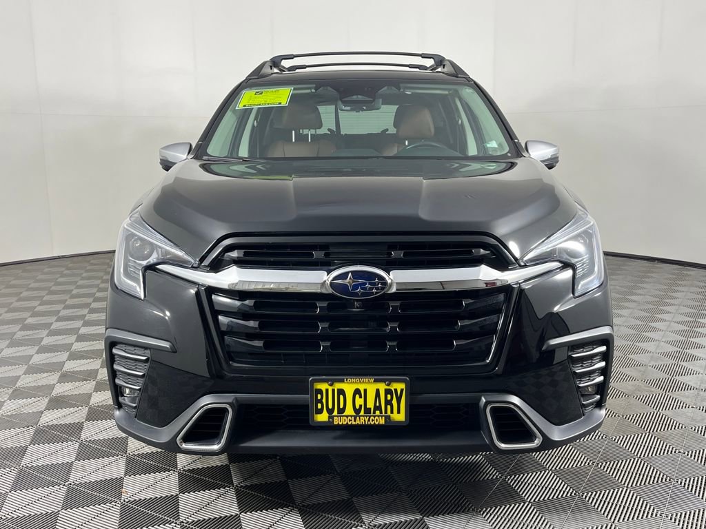 Used 2023 Subaru Ascent Touring image 2