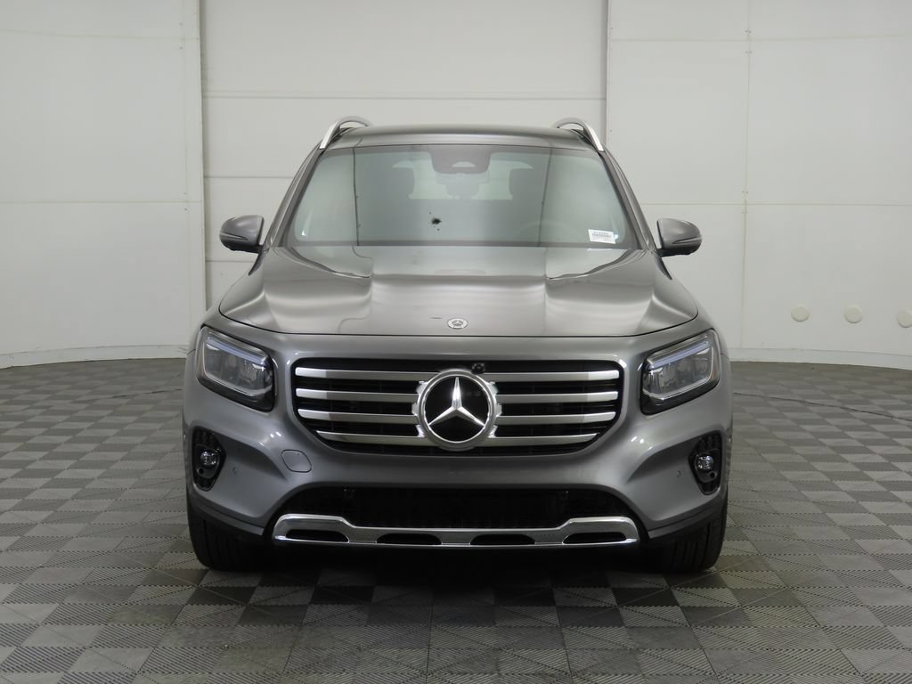 Used 2026 Mercedes-Benz GLB 250 image 2