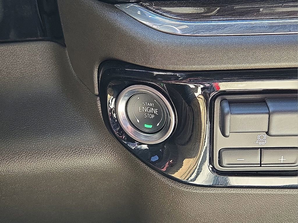 Used 2025 Chevrolet Silverado 2500 LT w/ All Star Edition image 31