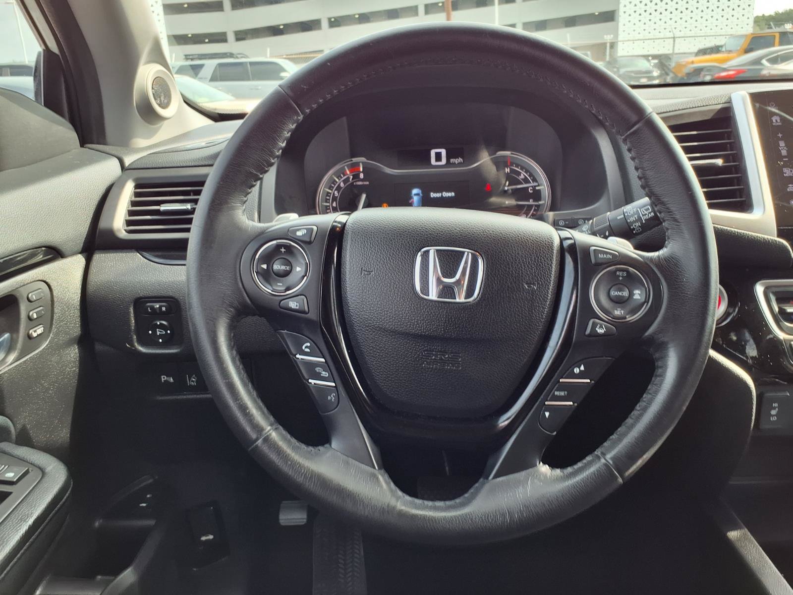 Certified 2017 Honda Pilot Touring image 14