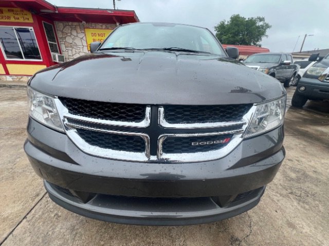 Used 2016 Dodge Journey SE w/ Flexible Seating Group FWD image 2