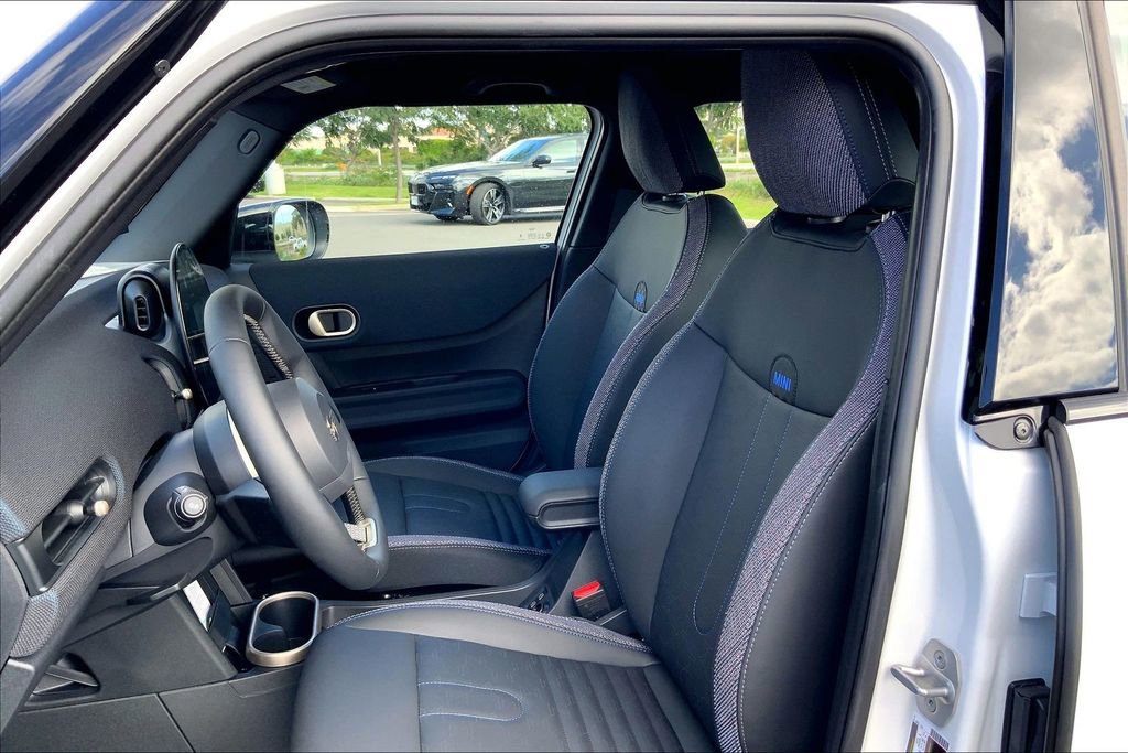 New 2026 MINI Cooper S image 9