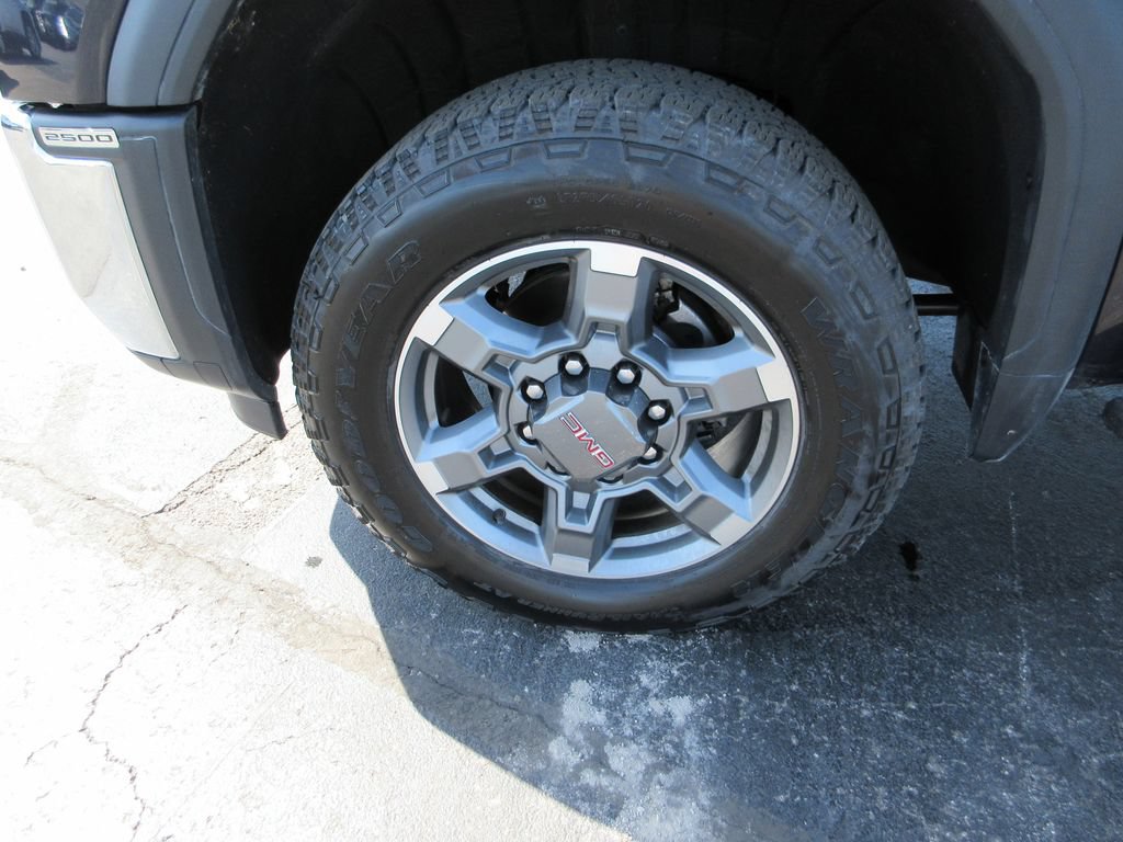Certified 2025 GMC Sierra 2500 SLE w/ SLE Value Package; AWD/4WD image 15
