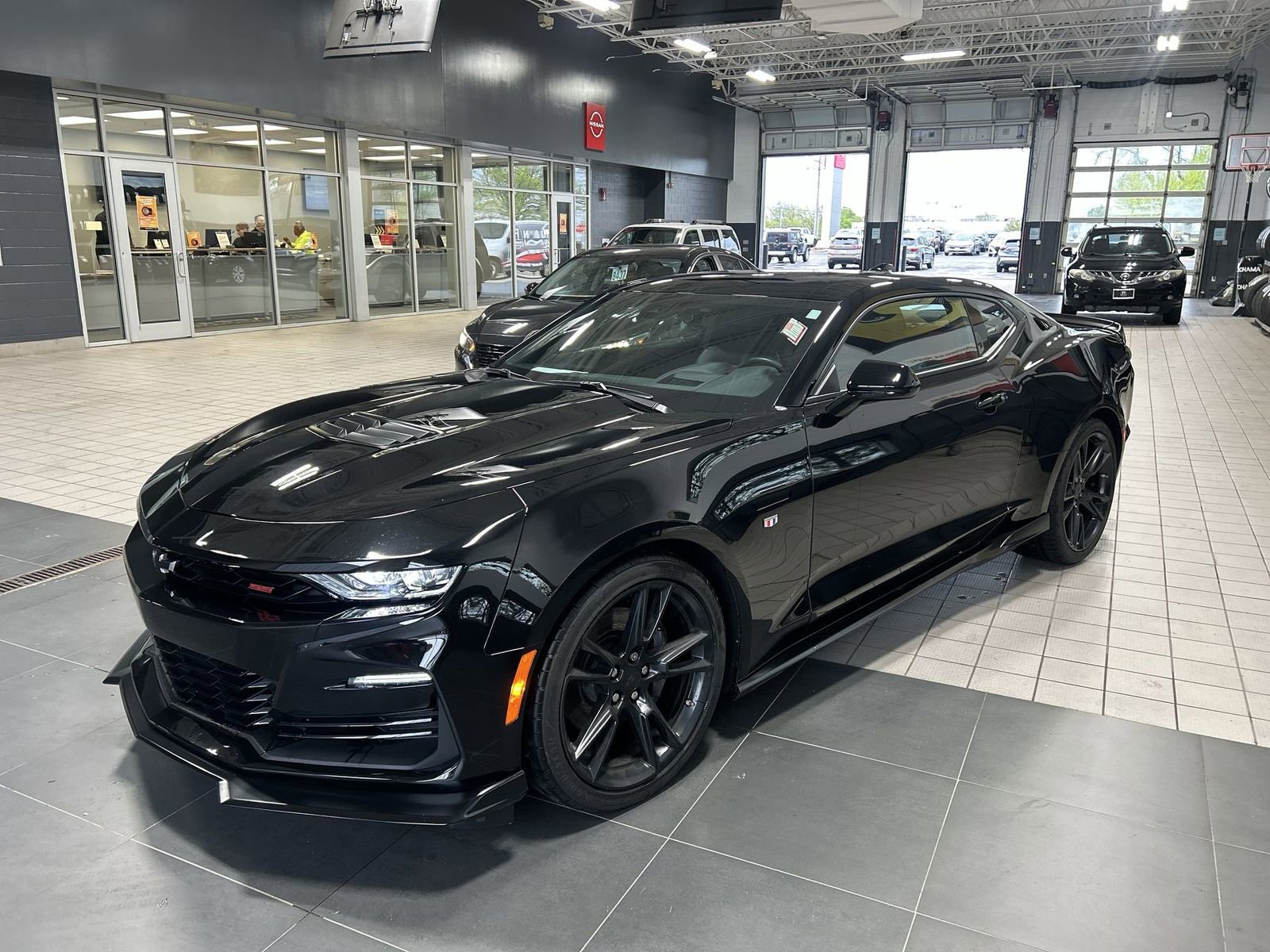 Used 2021 Chevrolet Camaro SS RWD image 30