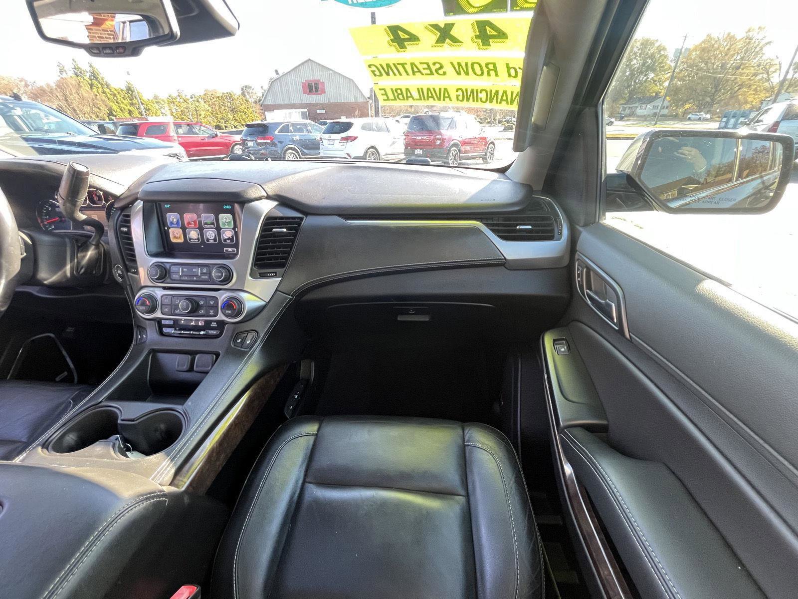 Used 2019 Chevrolet Tahoe LT w/ LT Signature Package image 14