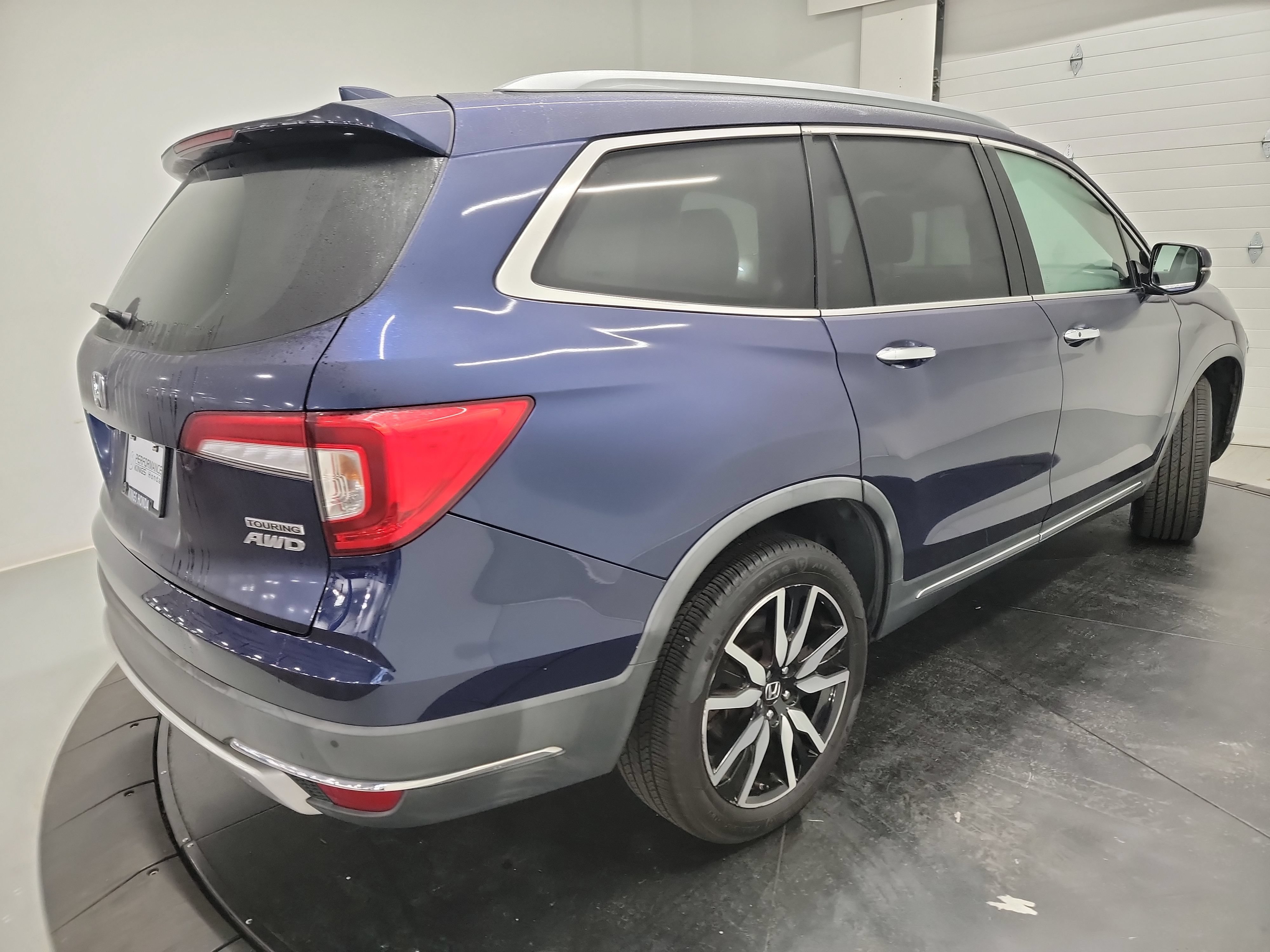 Used 2019 Honda Pilot Touring image 16