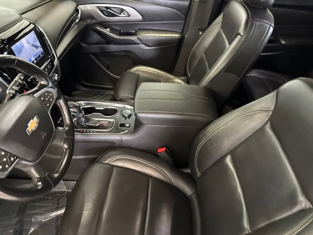Used 2023 Chevrolet Traverse LT FWD image 43