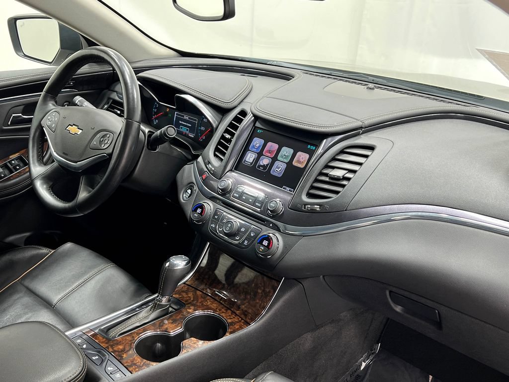 Used 2015 Chevrolet Impala LTZ FWD image 22