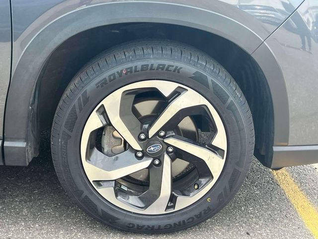 Used 2023 Subaru Forester Touring AWD/4WD image 16