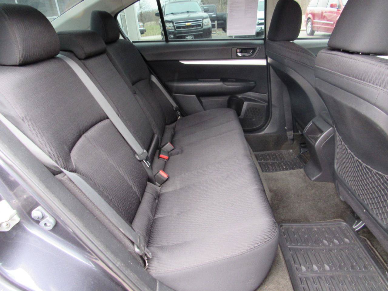 Used 2012 Subaru Legacy 2.5i w/ Alloy Wheel Pkg image 7