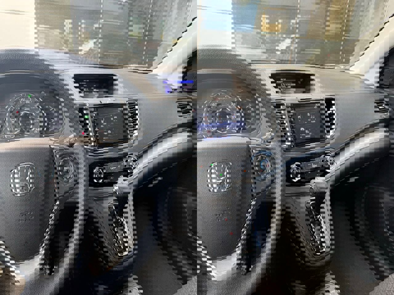 Used 2015 Honda CR-V EX image 16