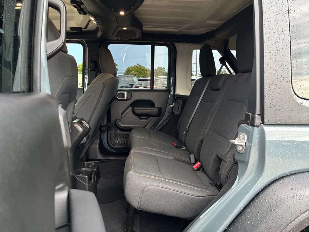 Used 2026 Jeep Wrangler Unlimited Sport AWD/4WD image 27