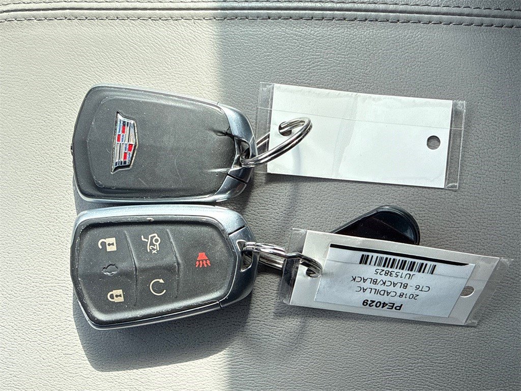 Used 2018 Cadillac CT6 Luxury image 4