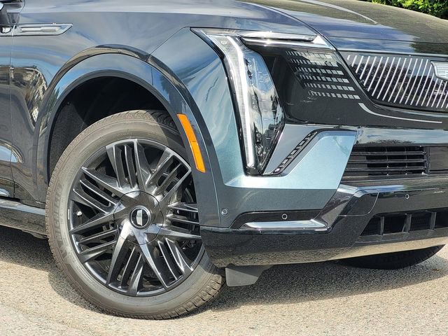 New 2025 Cadillac Escalade IQ Sport 2 w/ LPO, ONYX Package image 3