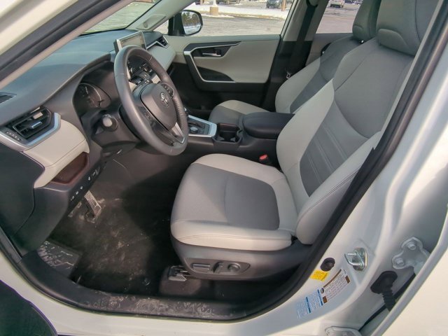 Certified 2021 Toyota RAV4 Limited image 8