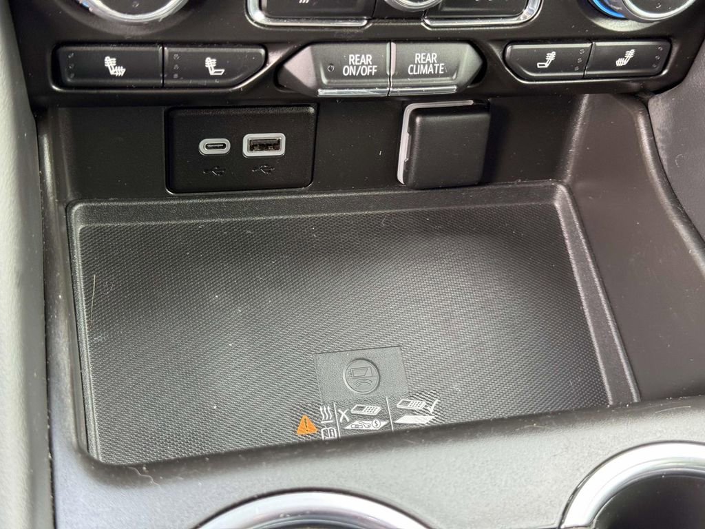 Used 2024 Chevrolet Tahoe RST w/ Luxury Package AWD/4WD image 8