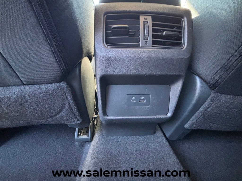 Certified 2023 Nissan Rogue SV AWD/4WD image 14