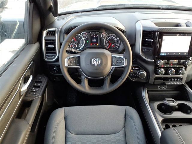 New 2026 RAM 1500 Big Horn AWD/4WD image 5