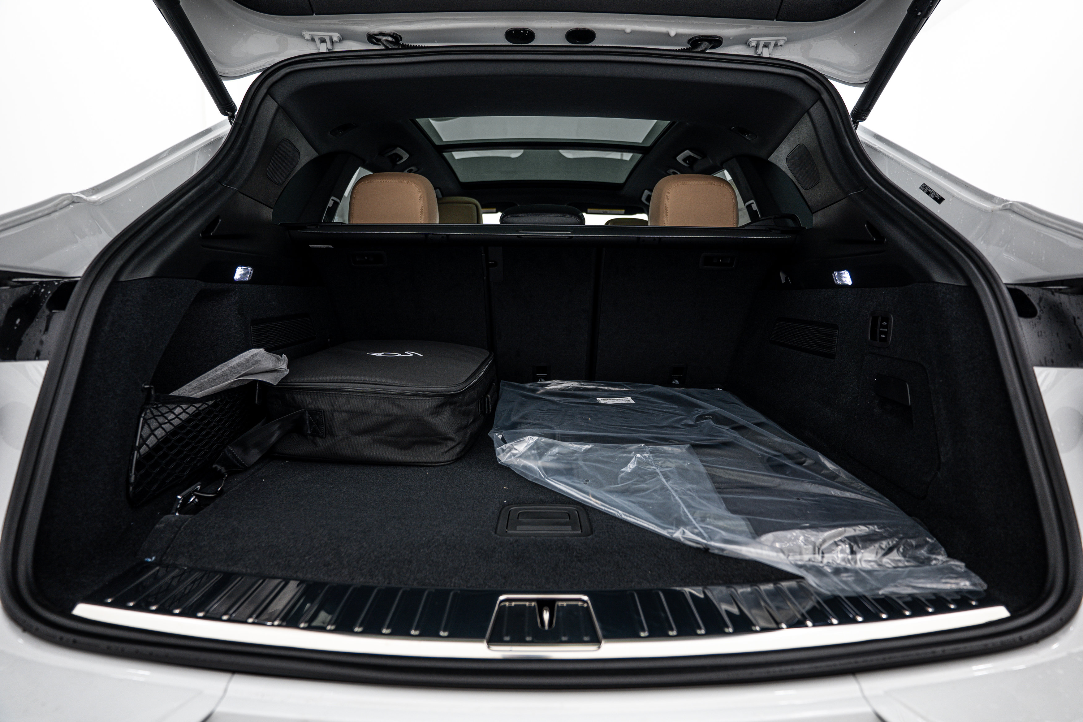 Certified 2026 Porsche Cayenne E-Hybrid image 22