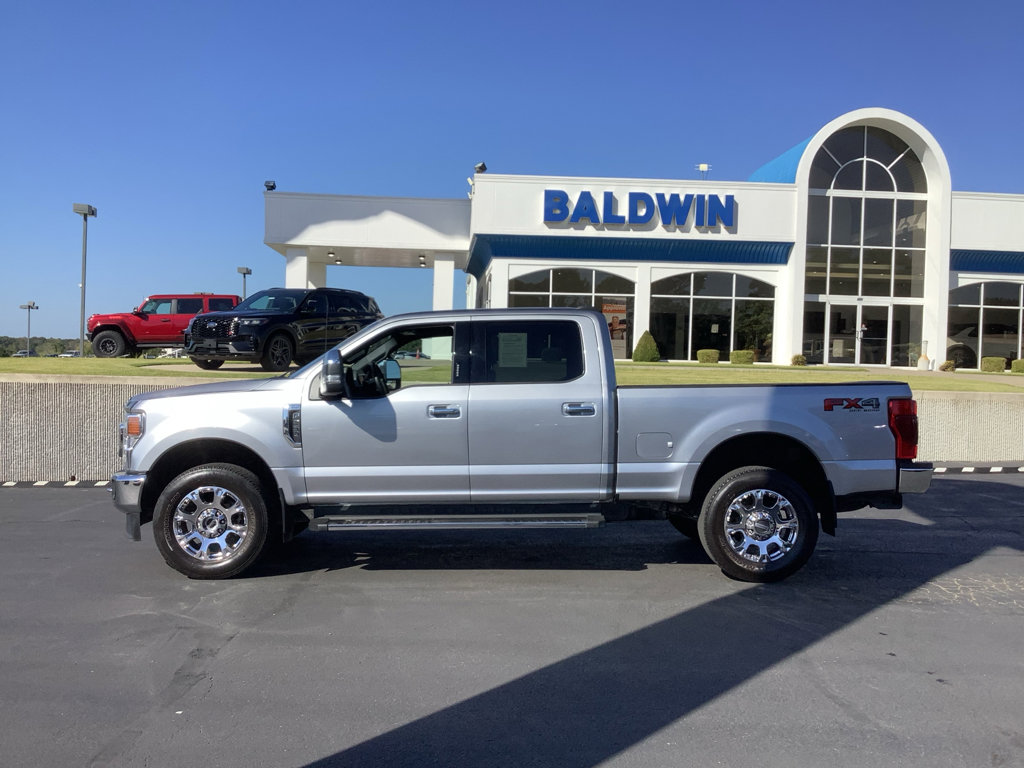 Used 2022 Ford F250 Lariat w/ Chrome Package image 4