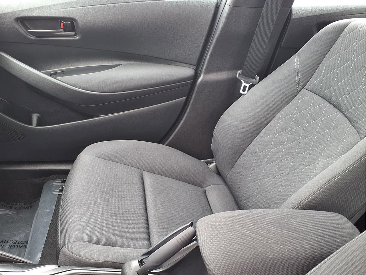Used 2024 Toyota Corolla LE FWD image 13