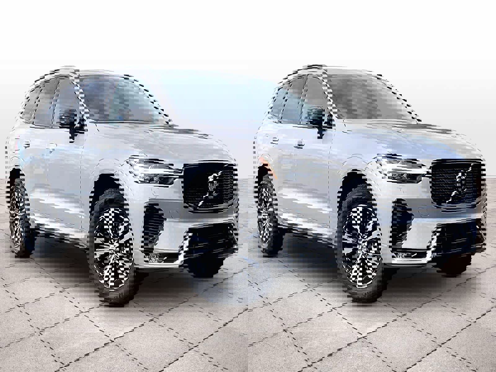 Used 2025 Volvo XC60 B5 Core image 2