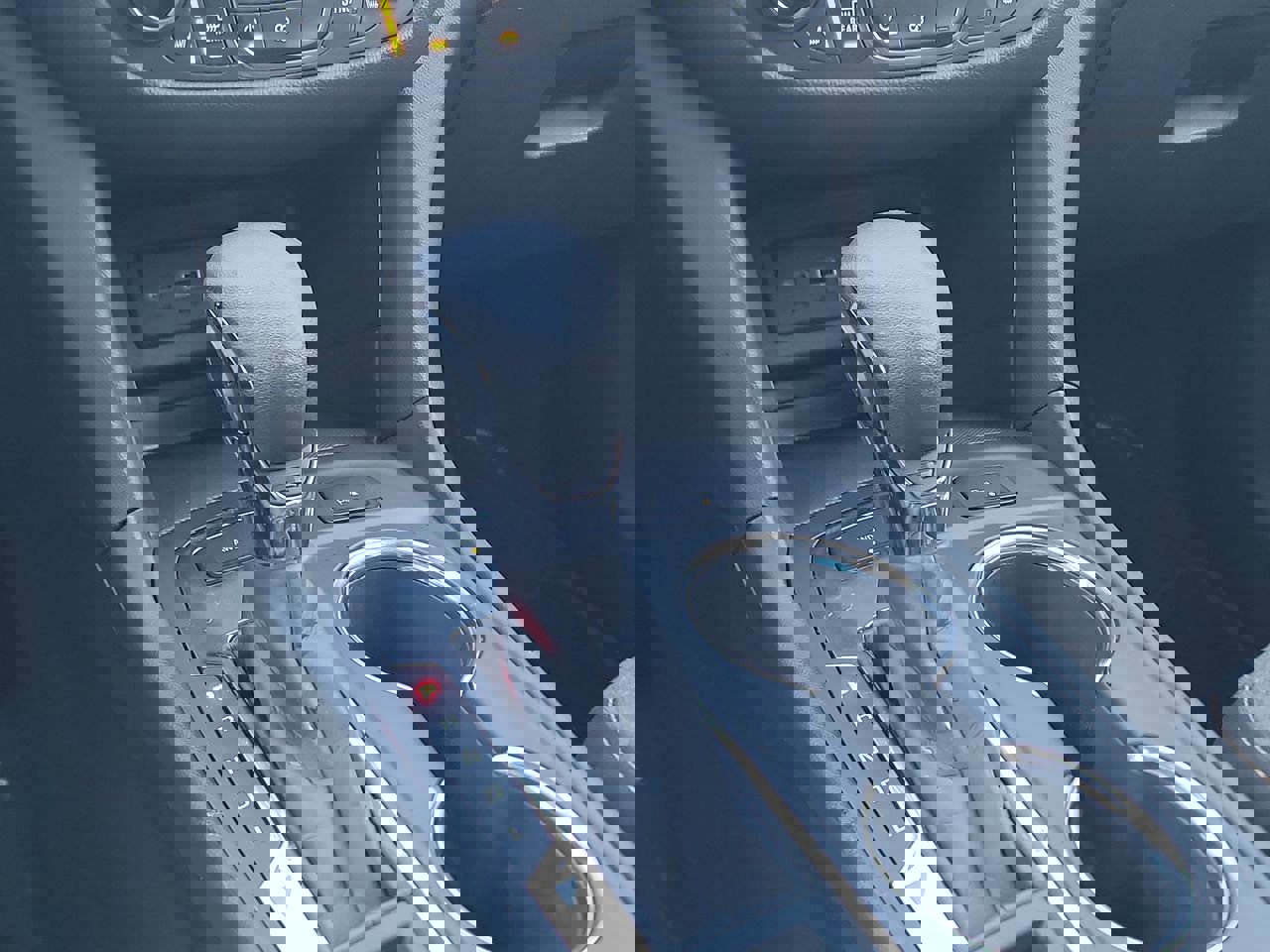 Used 2024 Chevrolet Equinox LT image 17