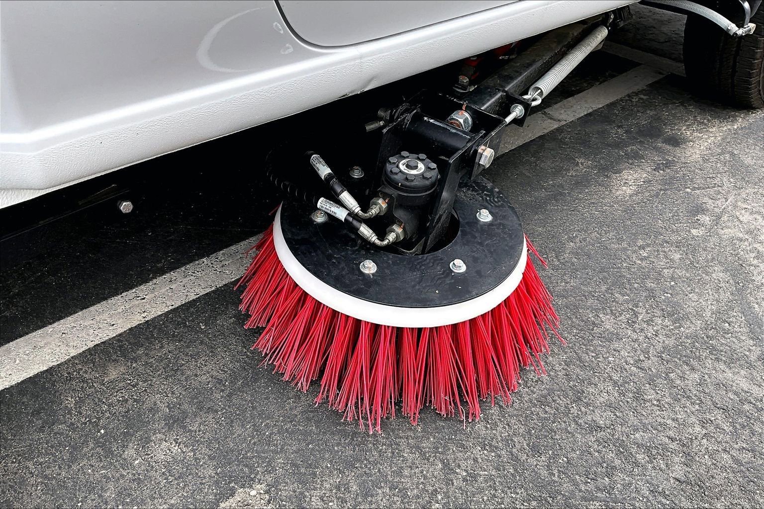 Used 2022 GMC Sierra 2500 Pro w/ Fleet Convenience Package image 4