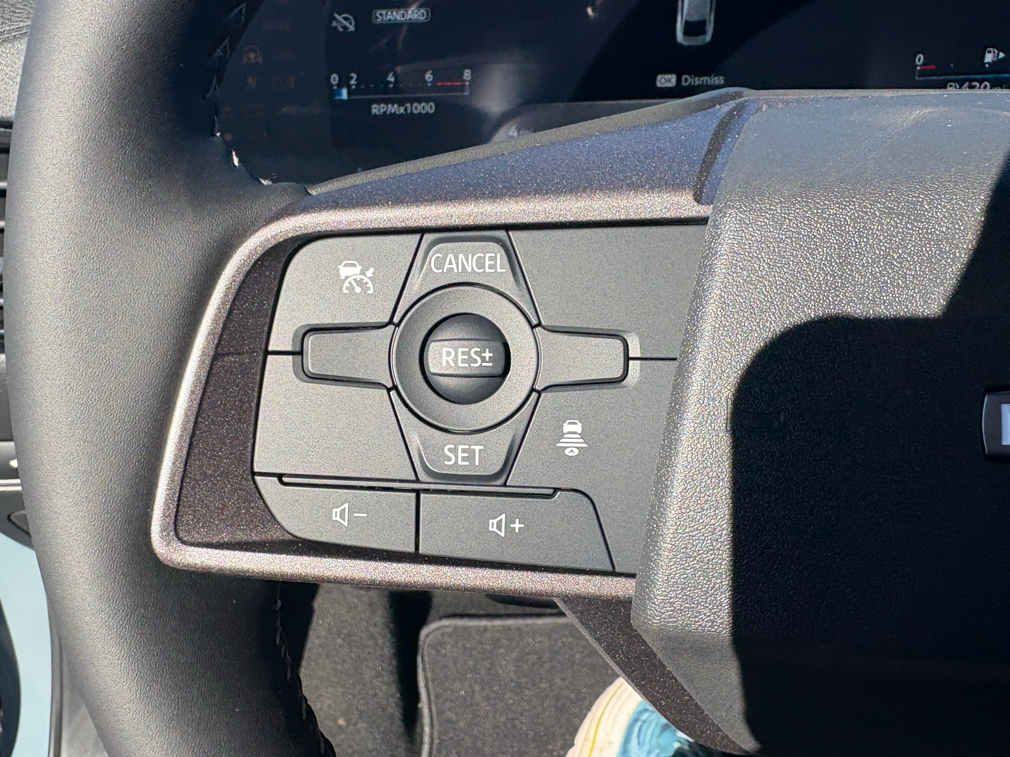 New 2027 Nissan Sentra SV w/ SV Convenience Package FWD image 14
