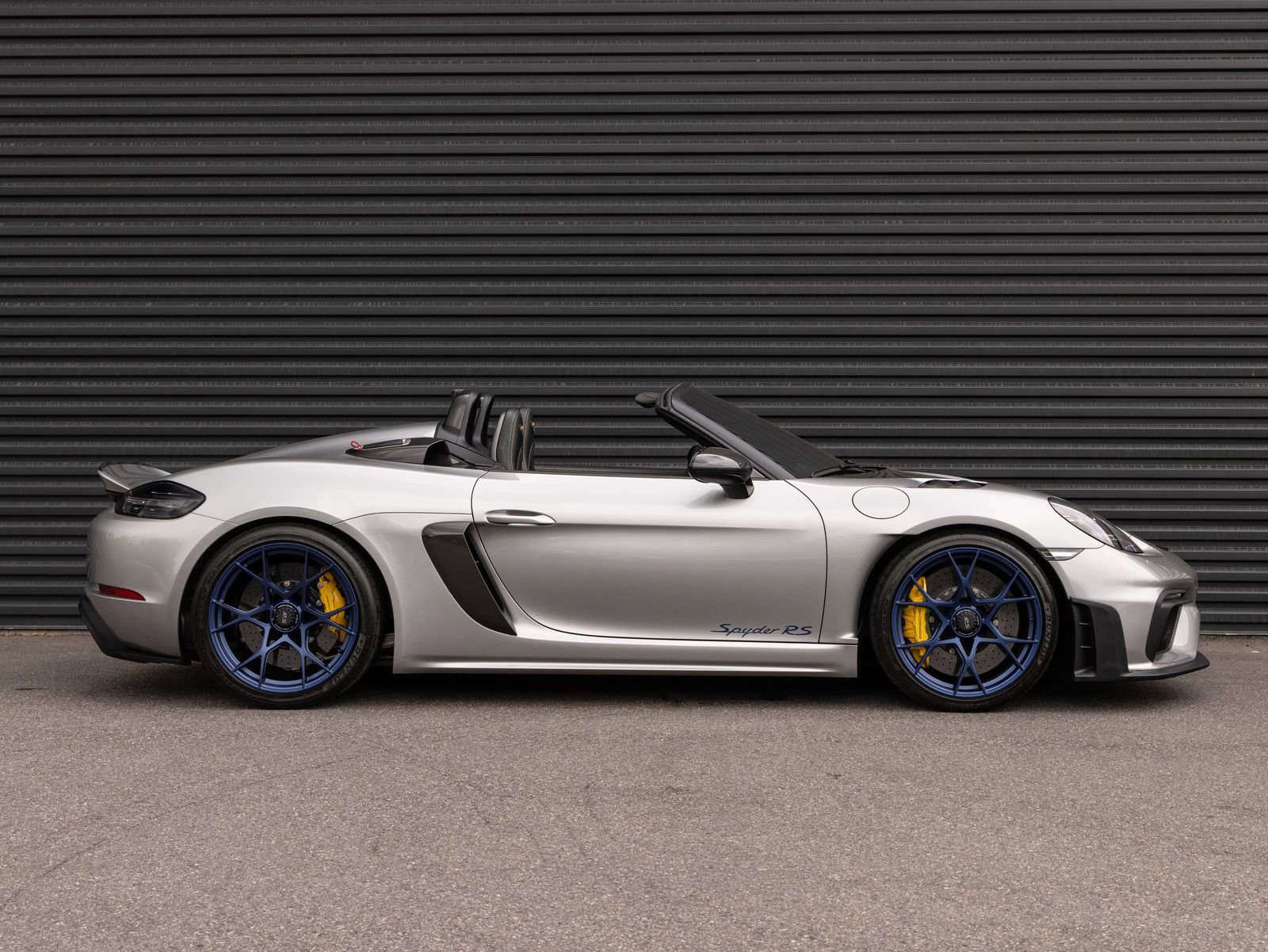 Certified 2025 Porsche 718 Boxster Spyder RS w/ Weissach Package image 9