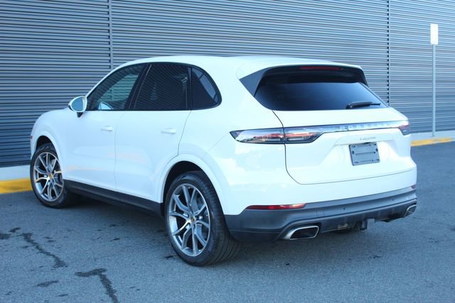 Certified 2022 Porsche Cayenne image 3