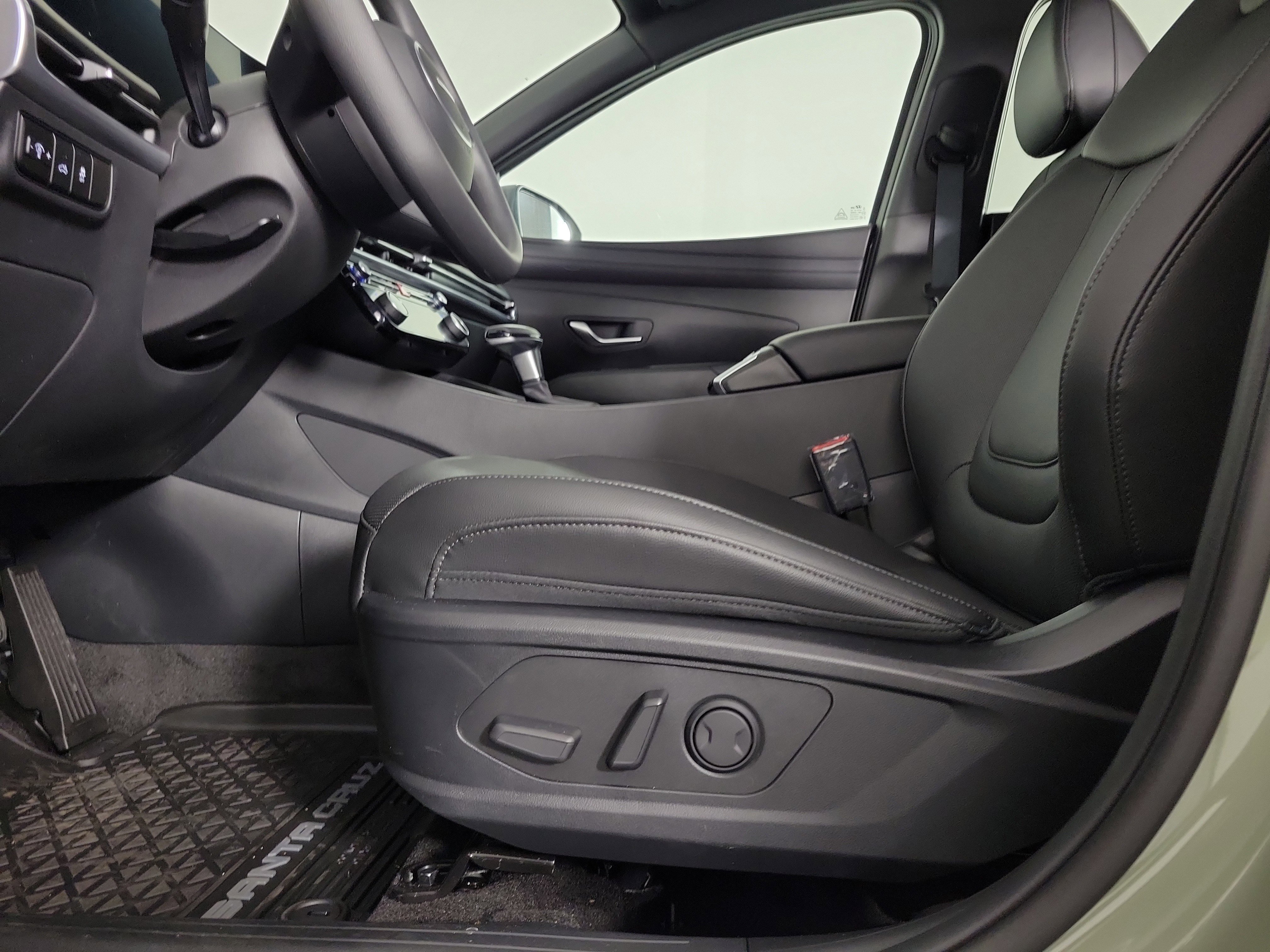 New 2025 Hyundai Santa Cruz SEL image 26