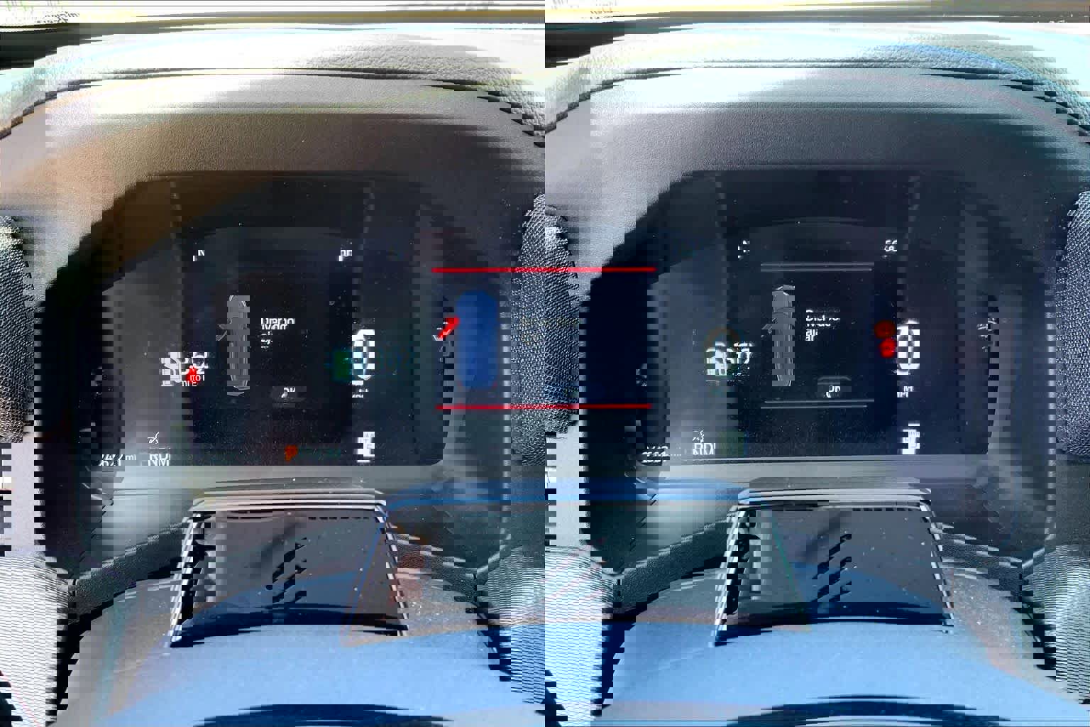 Used 2025 Ford Explorer ST image 23