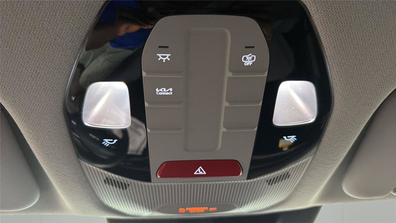 New 2026 Kia K4 FWD image 21