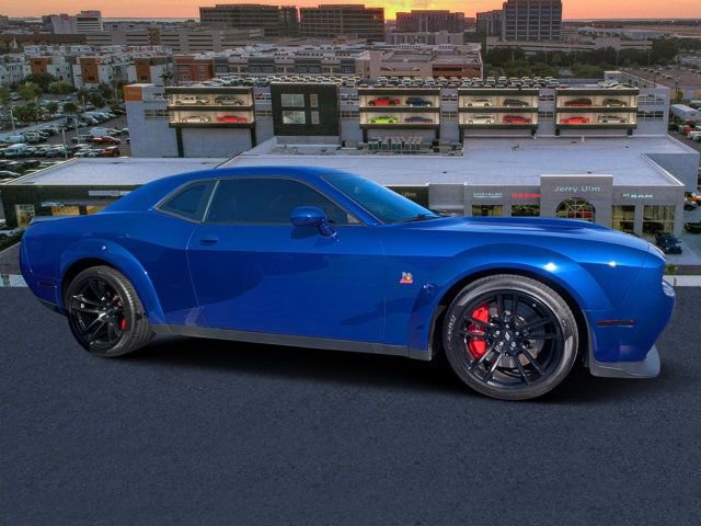 Used 2022 Dodge Challenger R/T Scat Pack video 1