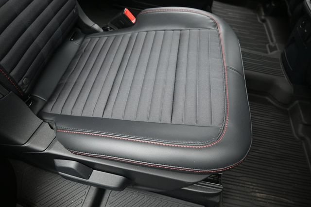 Used 2026 Ford Explorer ST-Line AWD/4WD image 16