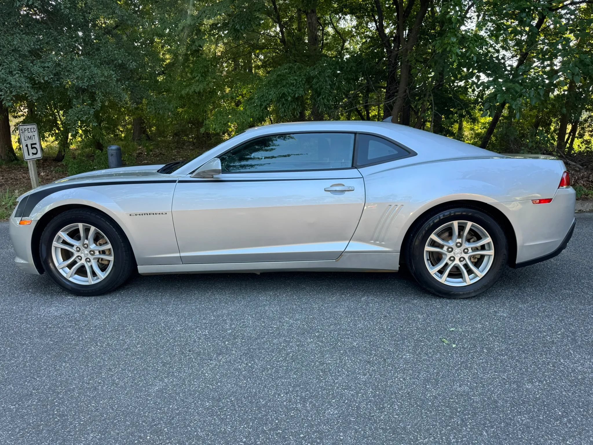 Used 2014 Chevrolet Camaro LS RWD image 2