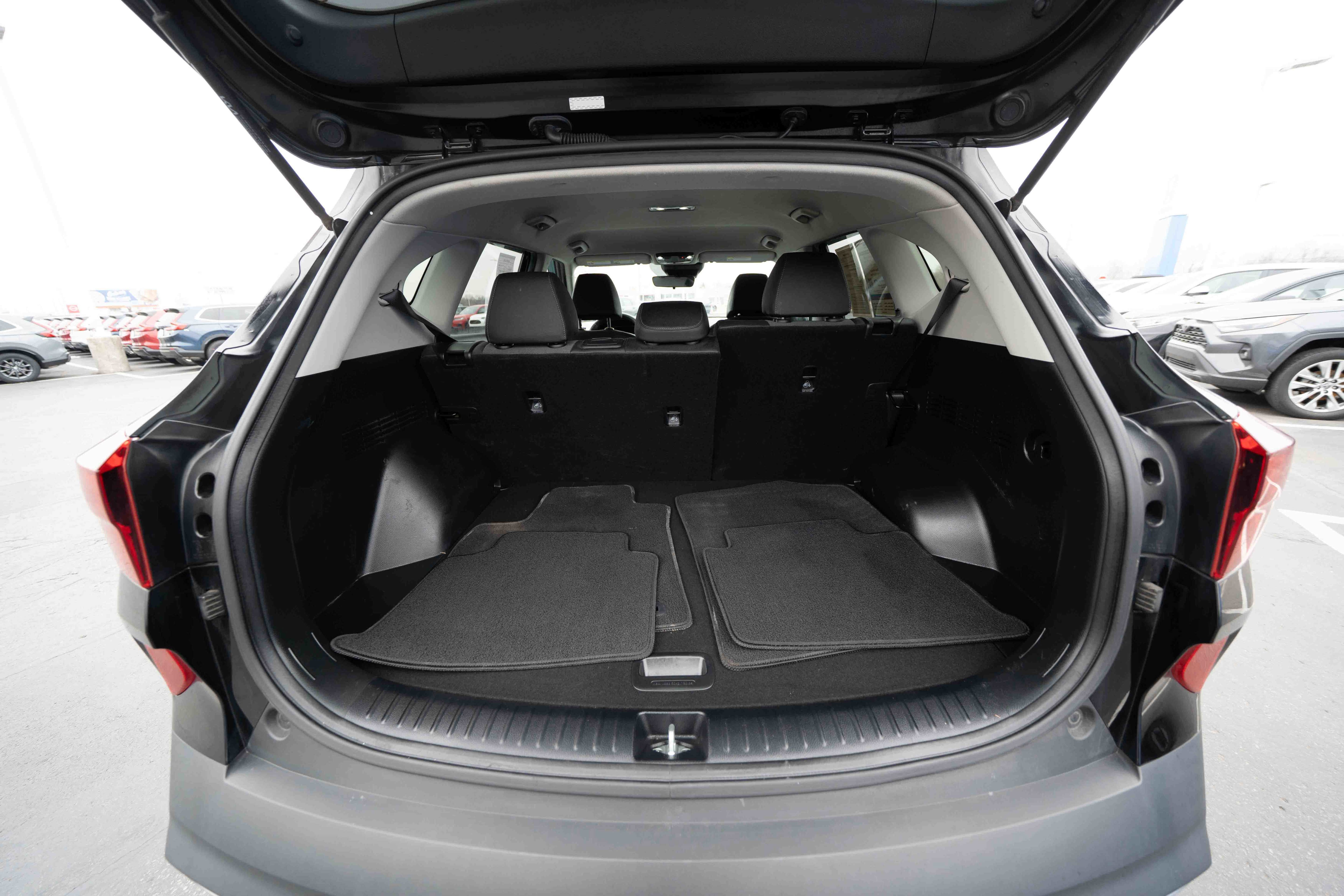 Used 2022 Kia Seltos Nightfall Edition image 28