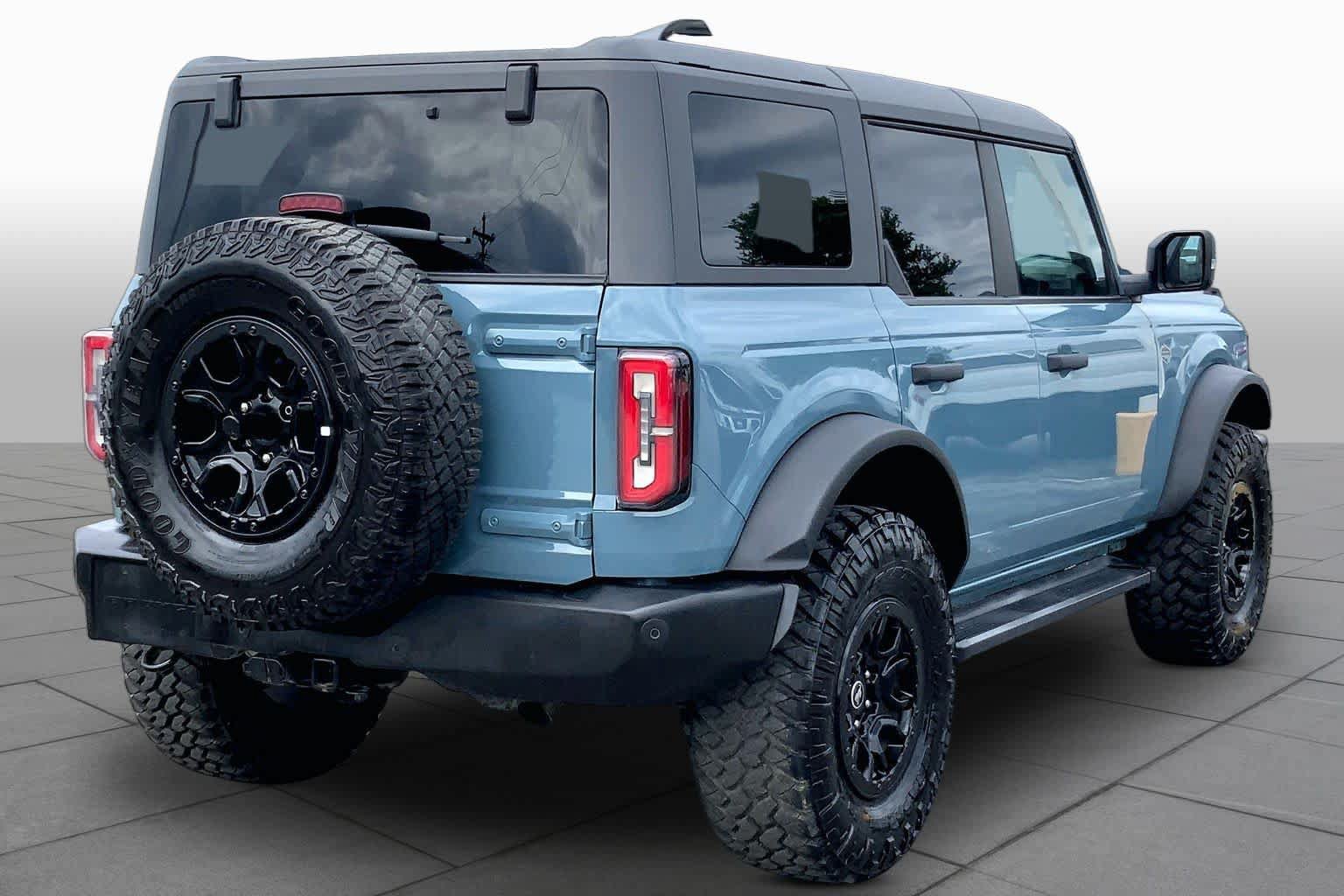 Used 2023 Ford Bronco Wildtrak AWD/4WD image 12